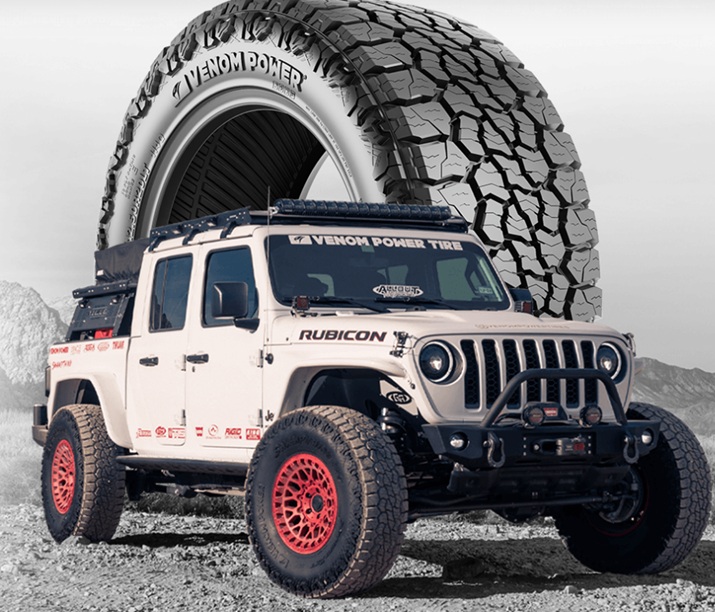 Venom-Swampthing-AT-3