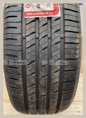 Roadstone N`Fera RU5 215/65 R16 102H